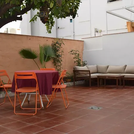 Enjoy Familia Apartment Seville